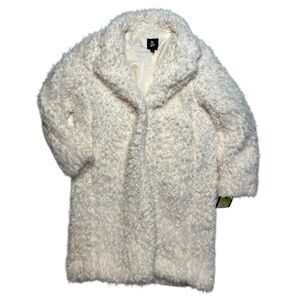 Girls Cream Faux Fur Coat size Large | NEW WITH TAGS